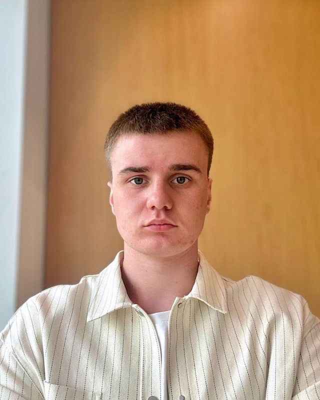 Полухтин Максим